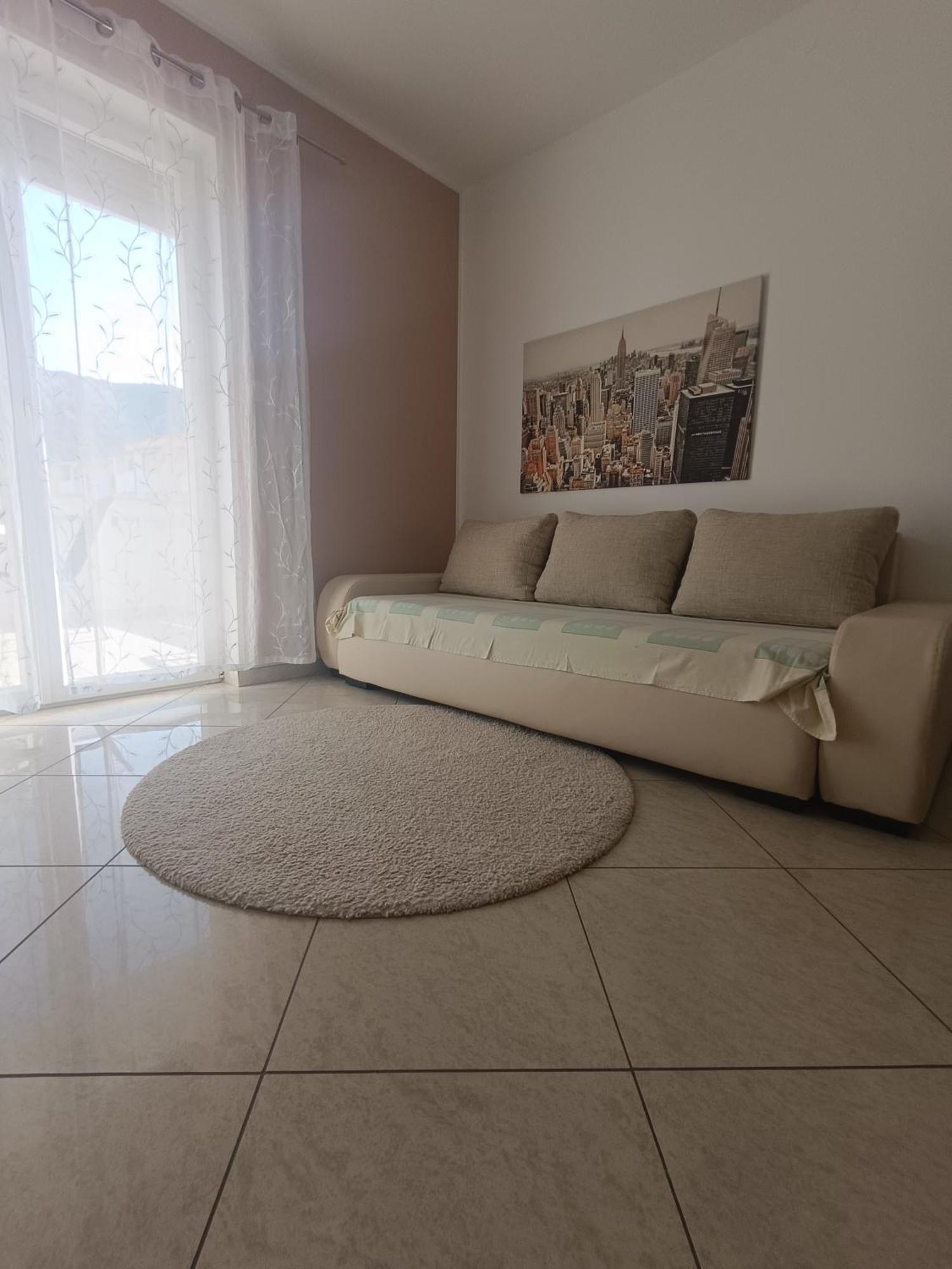 Apartments Kraljic I Baška Habitación foto